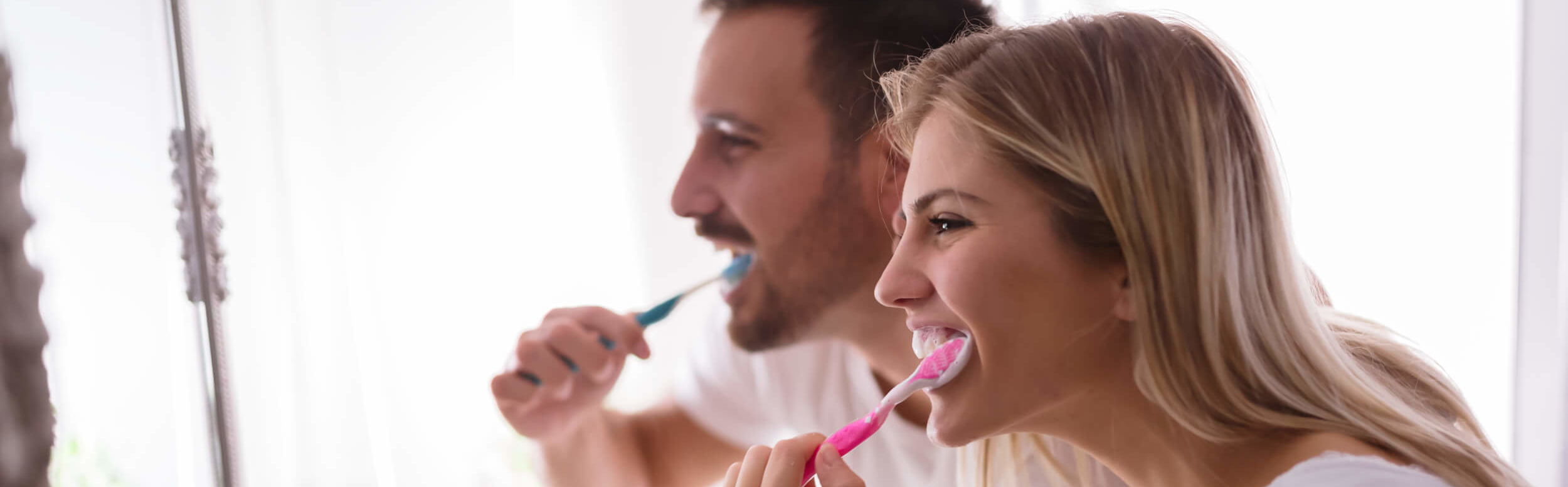  Dental cleaning offer for couples